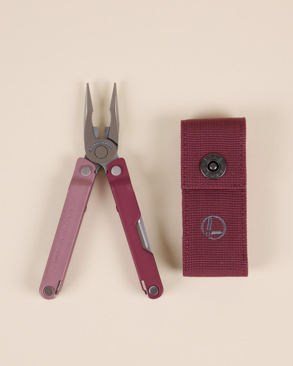 Leatherman Bond 14 Function Multi-Tool