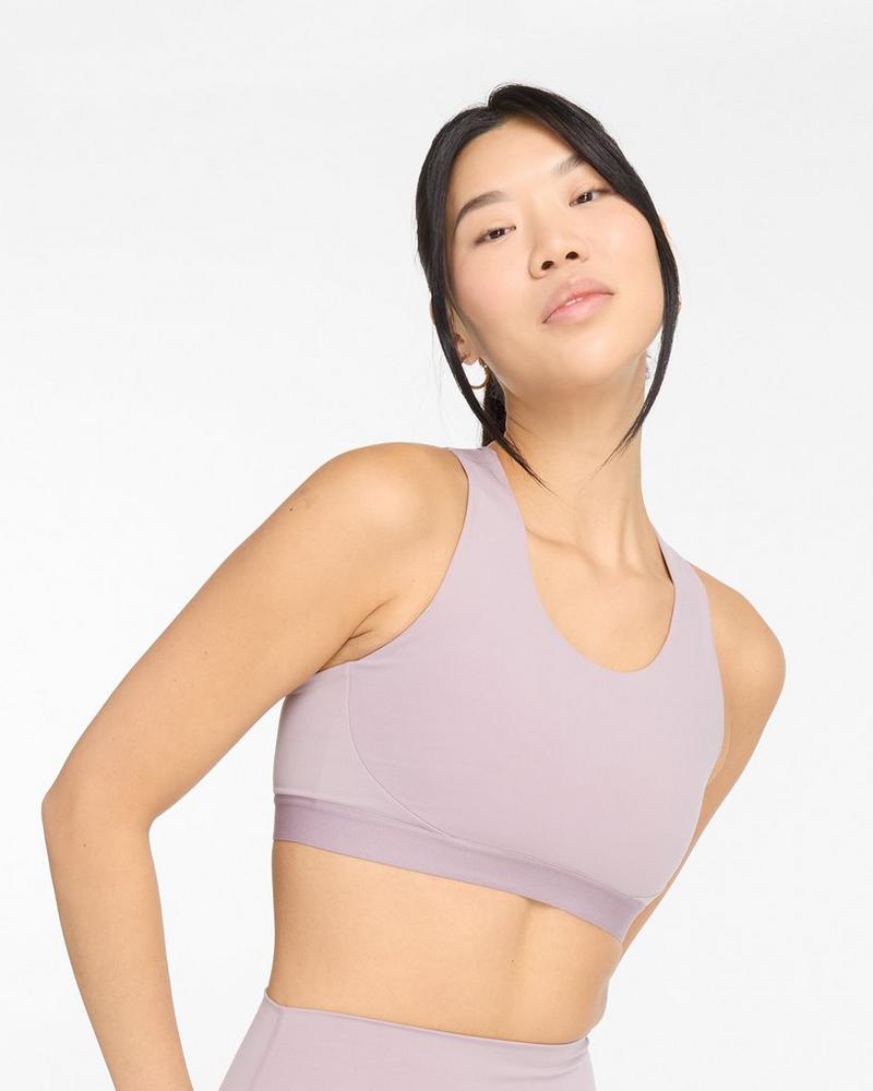 New Balance Women's Athletics Sleek Medium Impact Bra