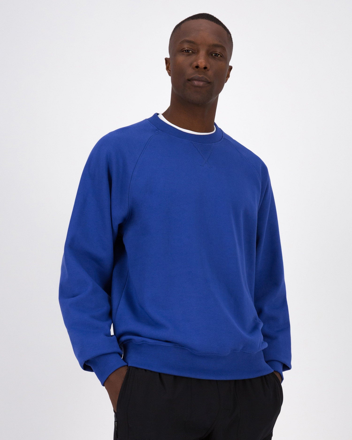The North Face Men's Logo Relaxed Long-Sleeve T-shirt Blue