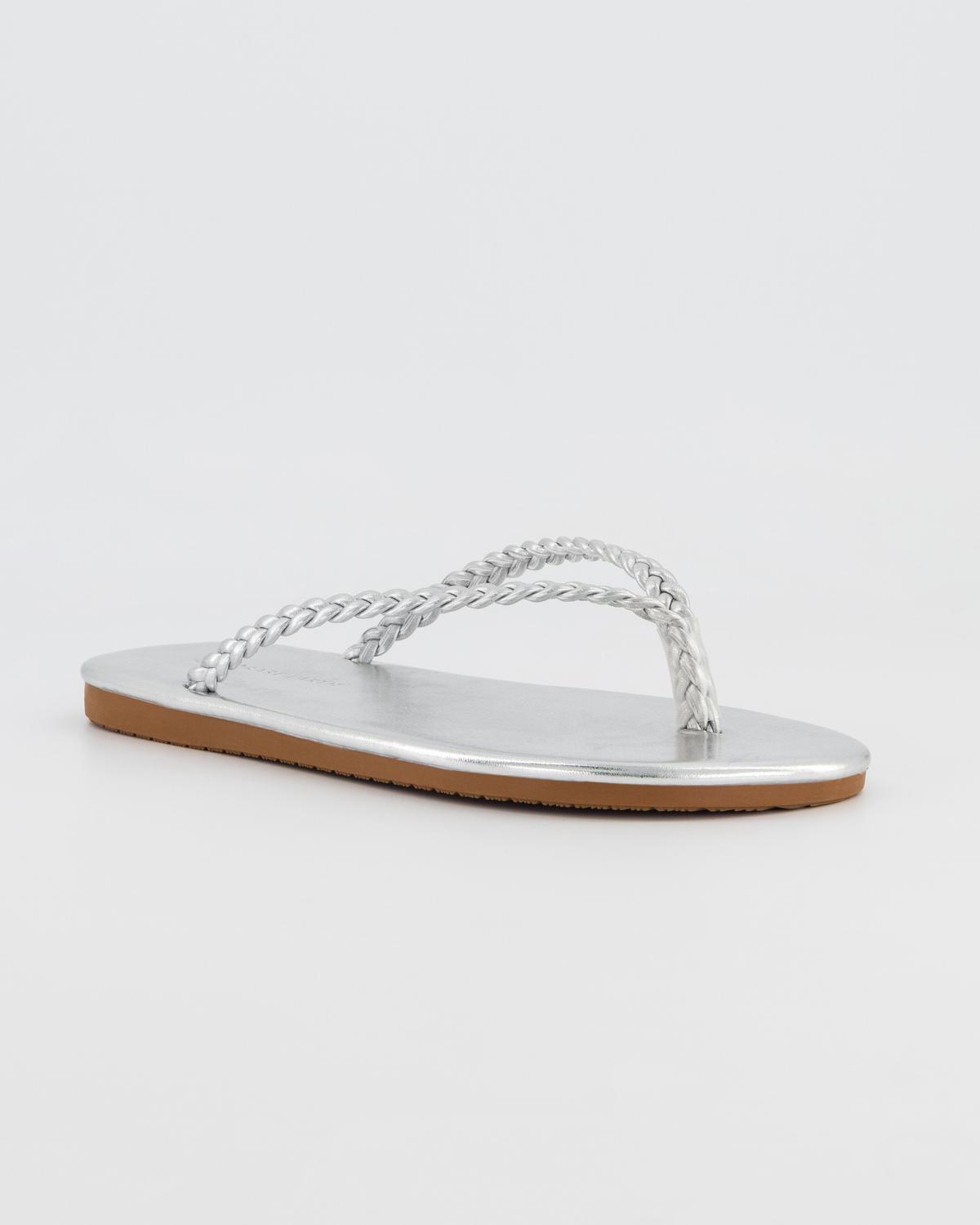 Rare Earth Tula Women's Leather Thong Sandals Silver