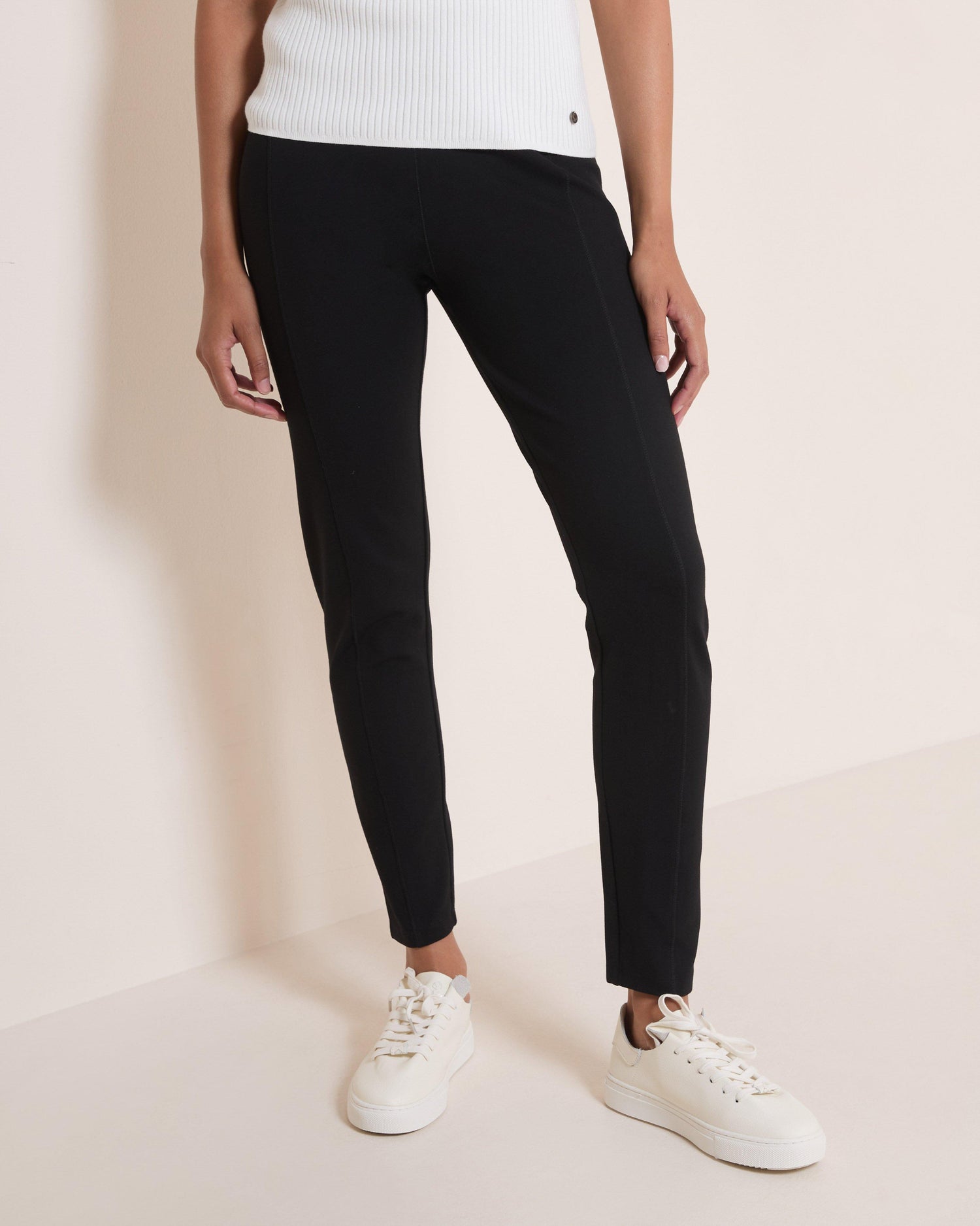 Rare Earth Denise Ponti Slim Fit Pants Black